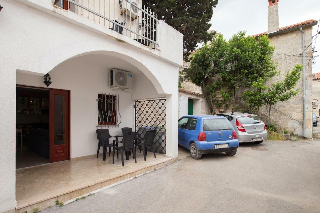 Apartman Marelux Premantura Exterior photo